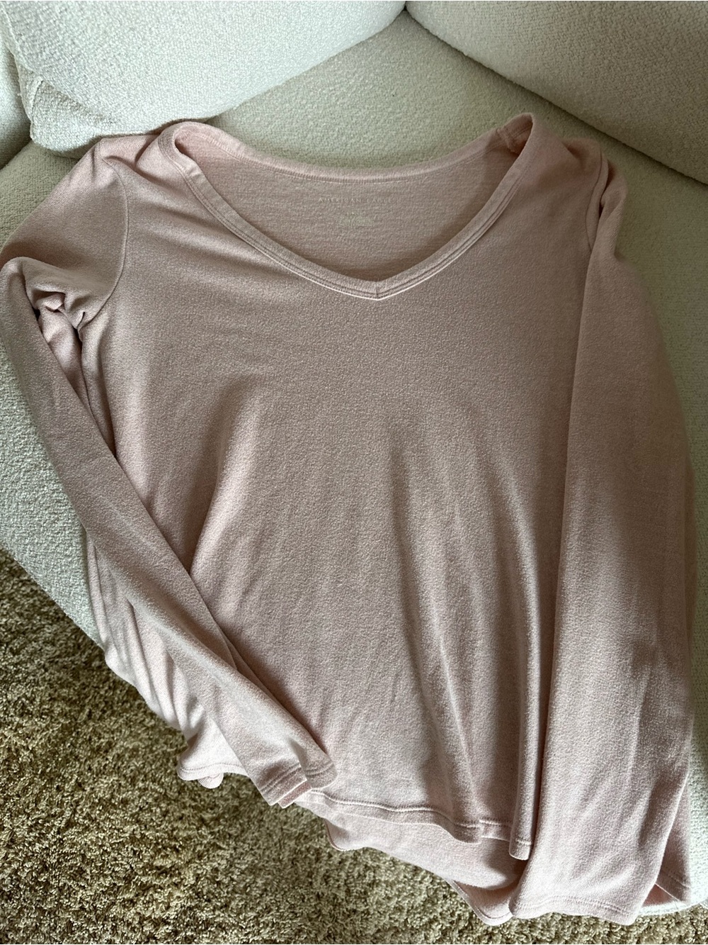 American Eagle Women's V-Neck Long Sleeve Top - Blush Pink